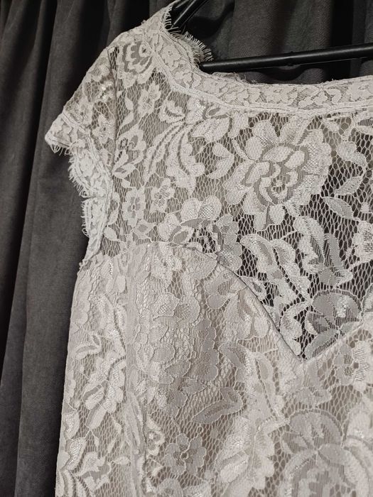 Сукня вечірня-сірий гіпюр