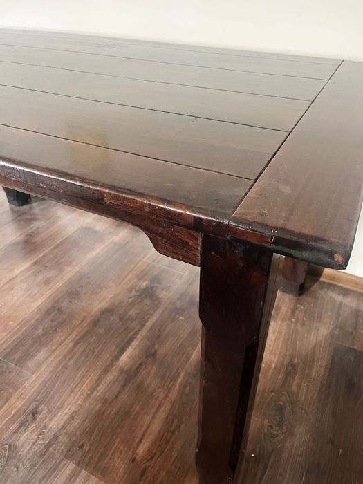 Stół do jadalni, drewniany ciemny