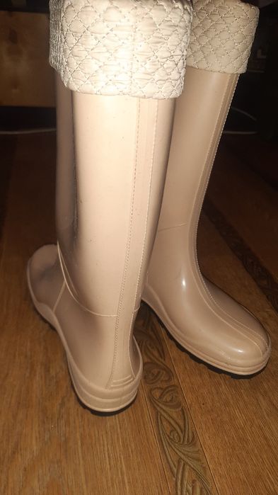 Резиновые сапоги