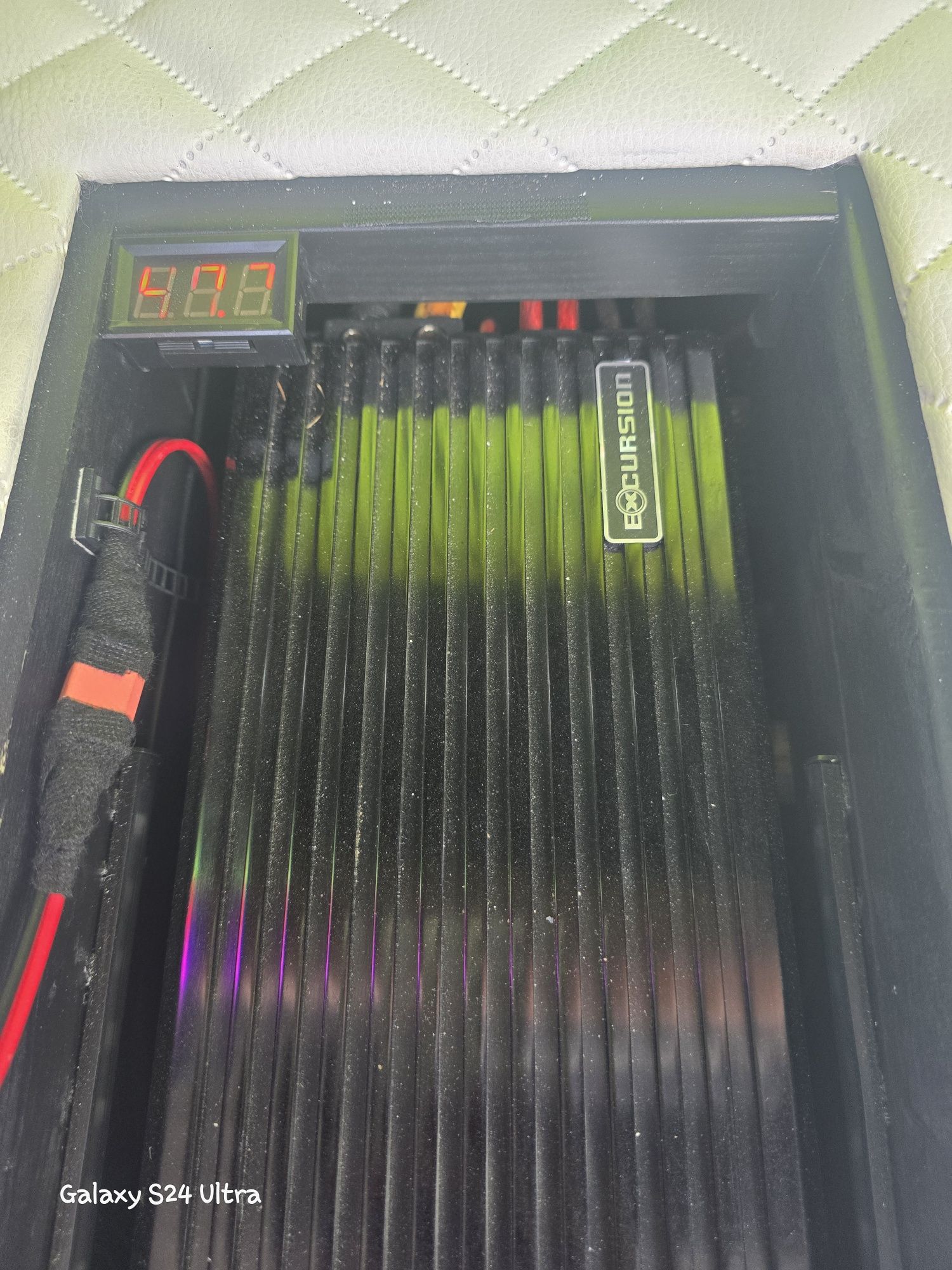 Wzmacniacz Excursion HXA-4K 2400W RMS 1 kanałowy, monoblock