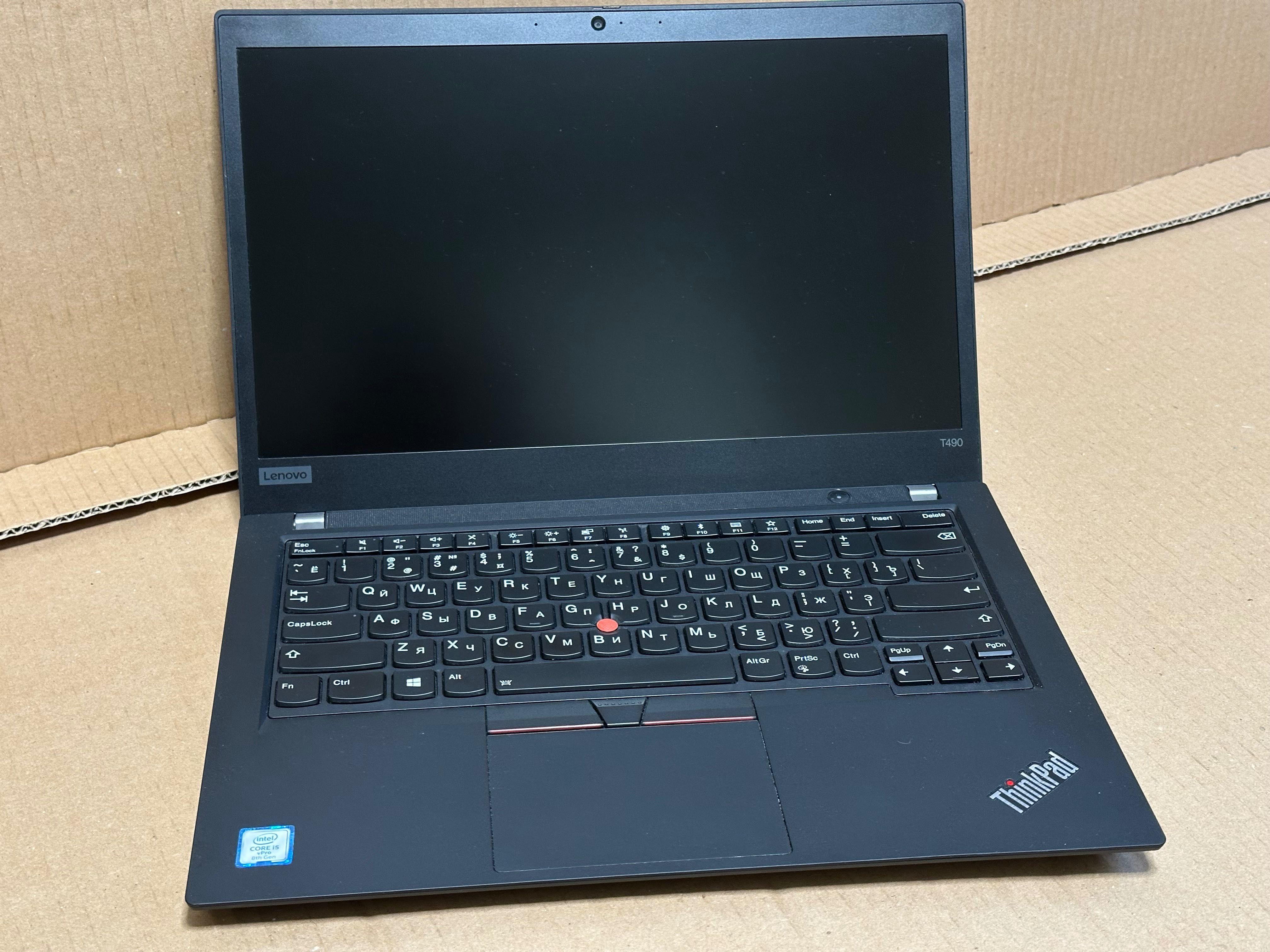 Ноутбук Lenovo ThinkPad T490 б/у, RAM 8Gb, NVMe 256Gb.