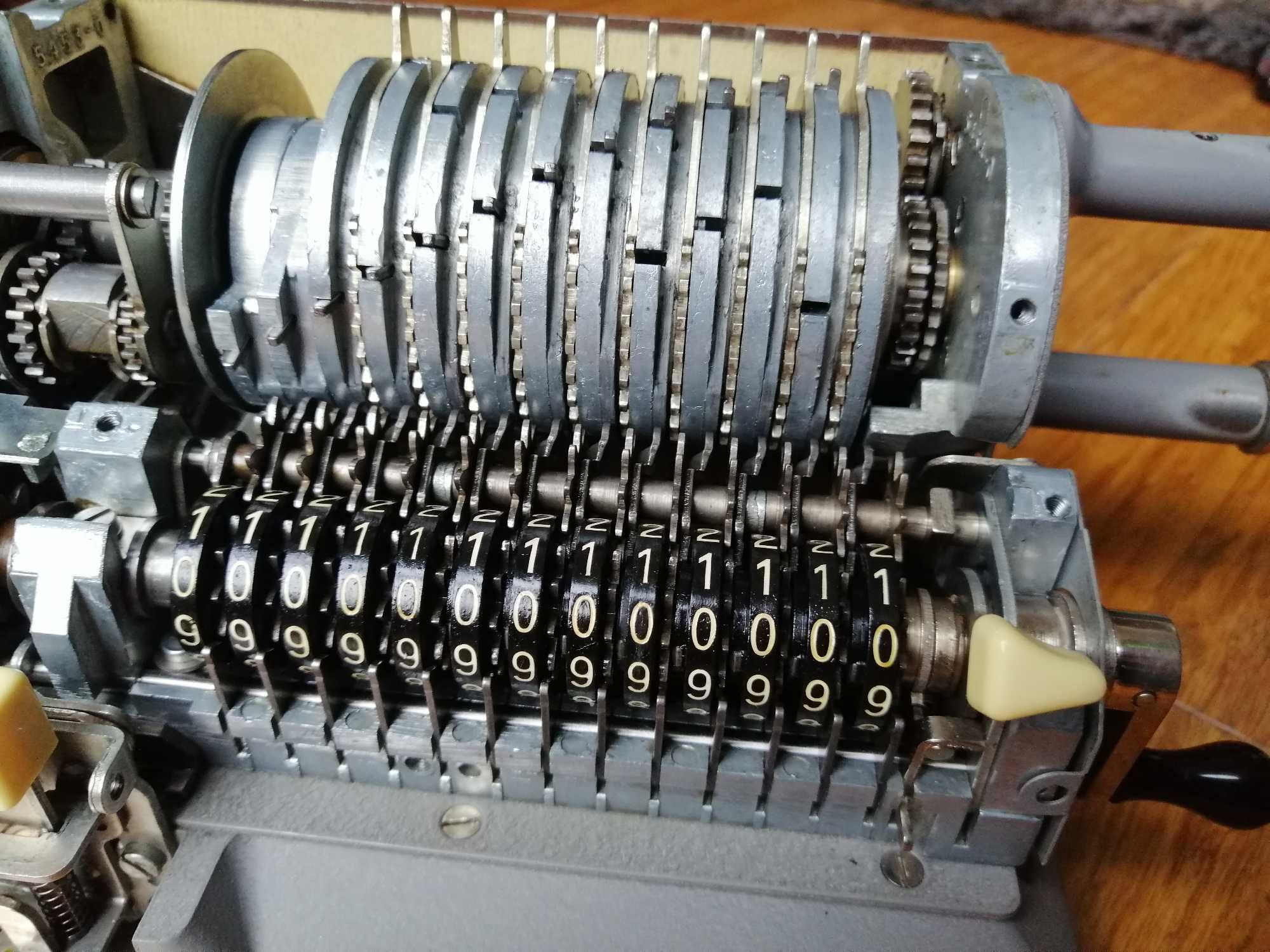 Odhner 129, maszyna licząca, kalkulator mechaniczny stan idealny