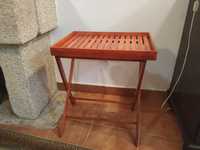 Tabuleiro / mesa em  madeira