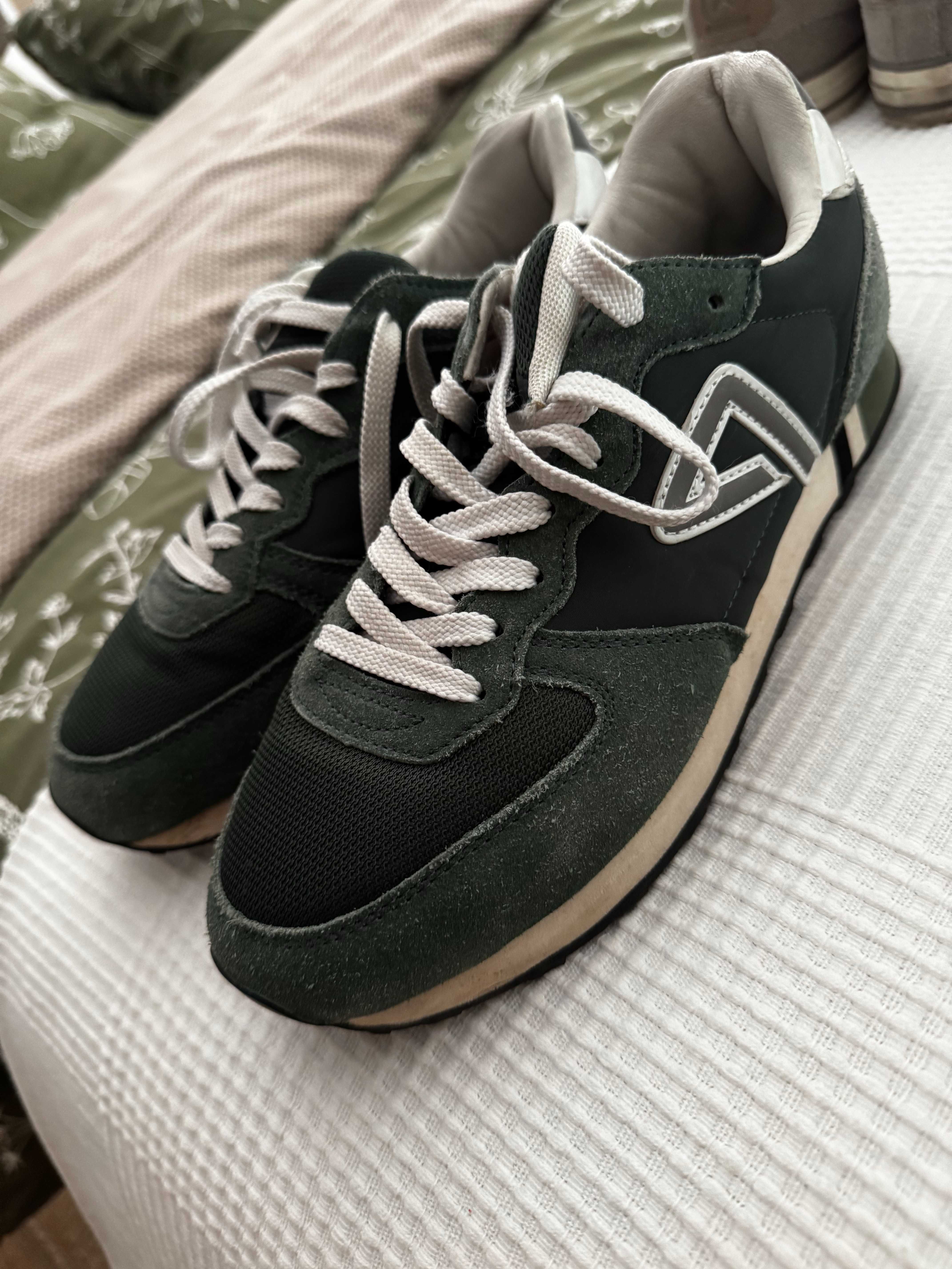 Tenis vários, tudo tamanho 42