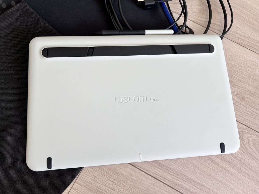 Wacom One 13 графічний планшет / дисплей