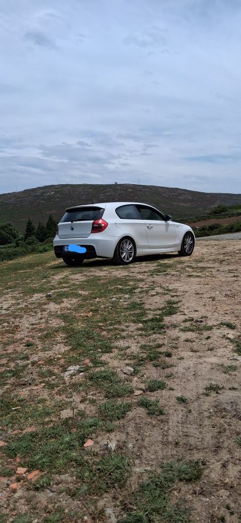 Carro BMW 120D Pack M
