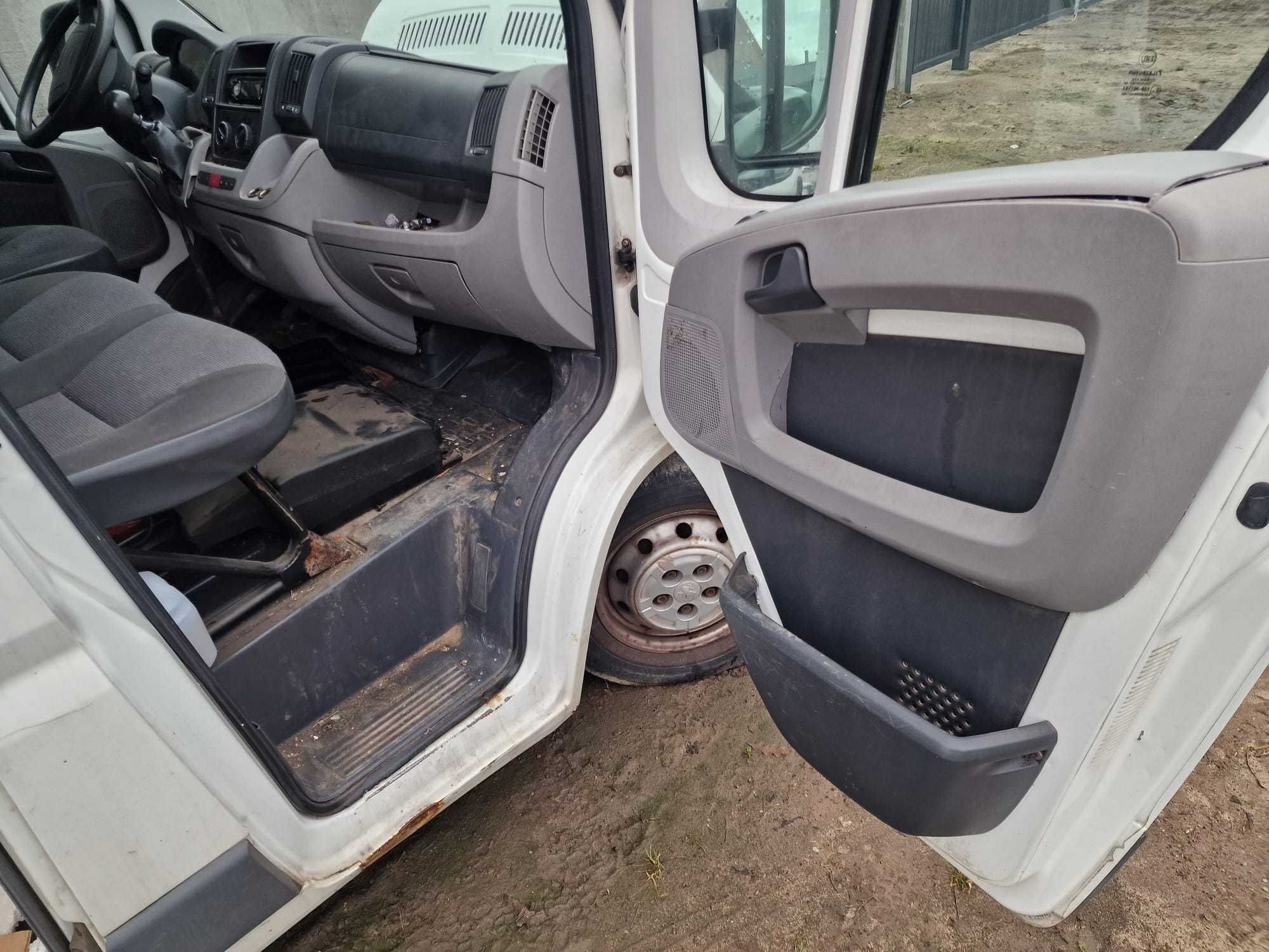 drzwi tył tylne prawe peugeot boxer jumper lak 249F