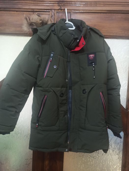 Зимова дитяча куртка