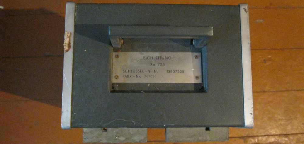 Прибор RFT Eichleitung Xa 725 0…1,5/10 MHz