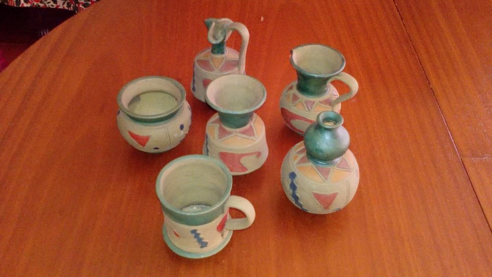 Conjunto de 6 Peças Artesanais em Barro