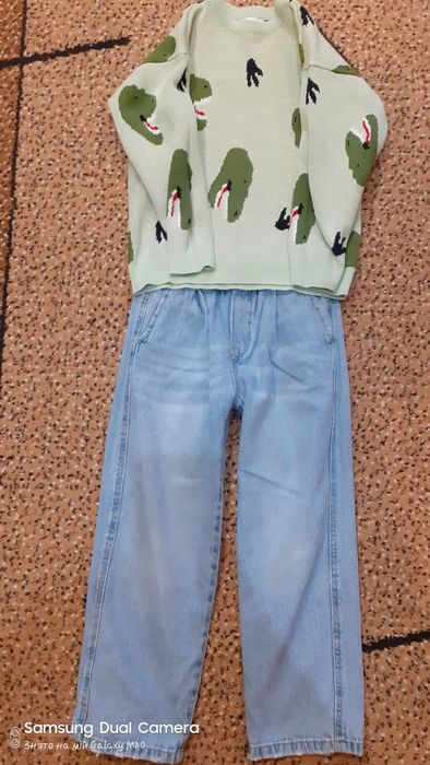 Светр і штани для хлопчика 122 см