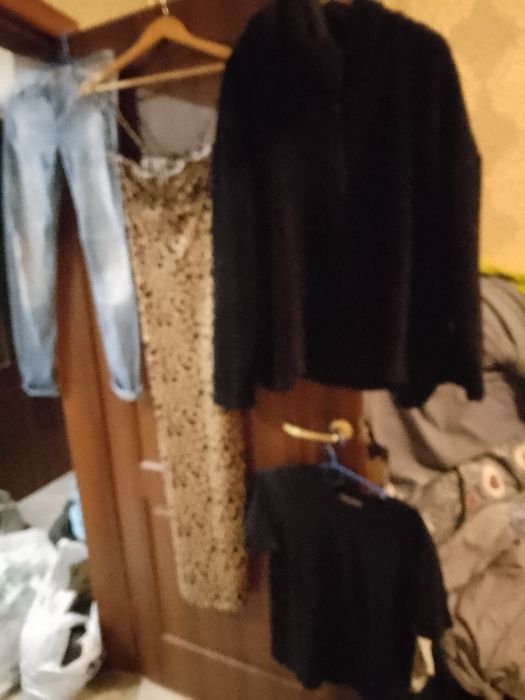 Продам речі для дівчаток