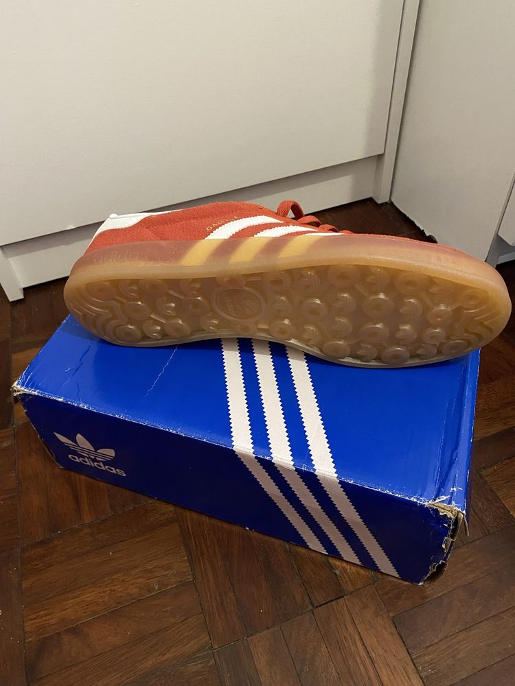 Adidas Gazelle Red/White