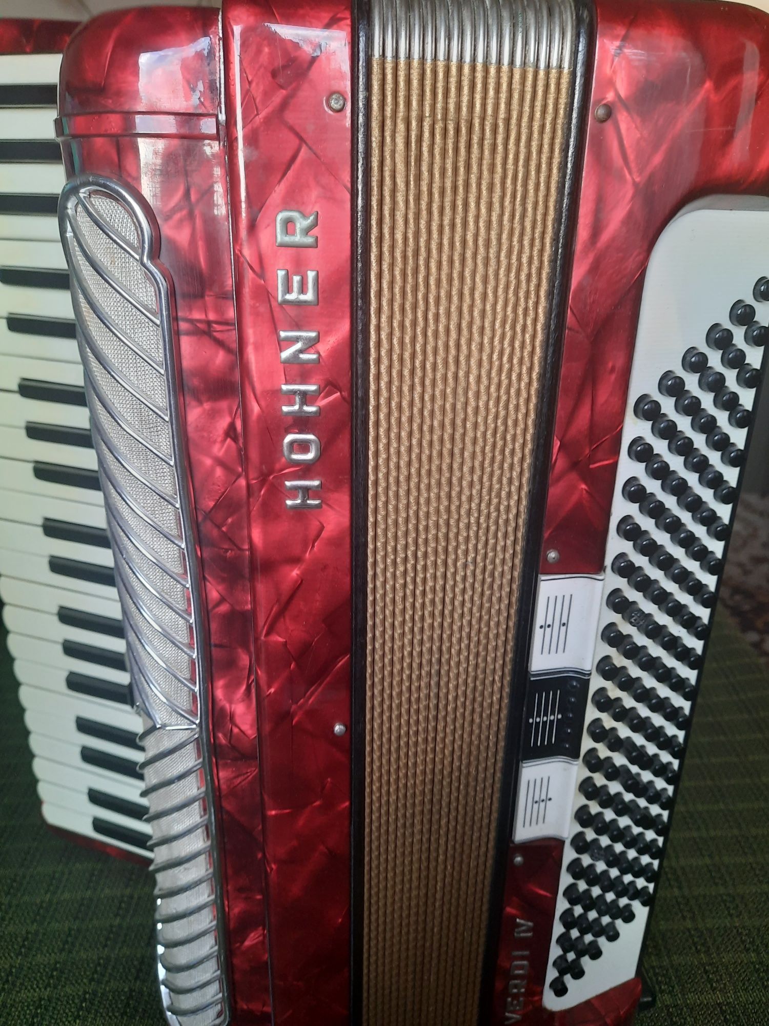 Akordeon  Hohner Verdi 4