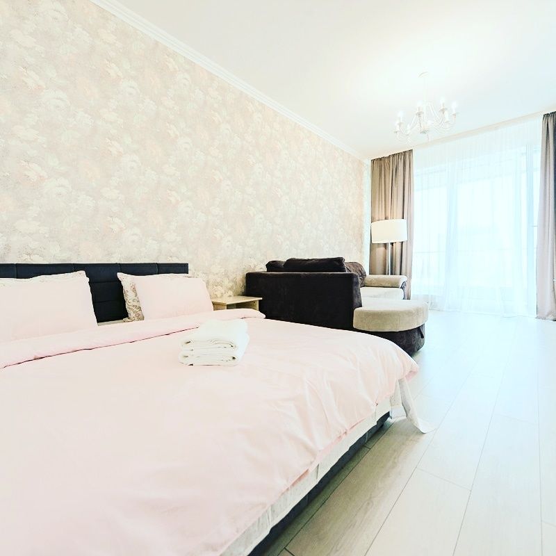 Obolon Residences з терасою 22 поверх, панорамні вікна.