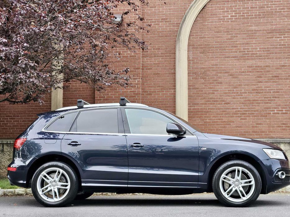 Audi Q5 quattro Premium Plus      2013
