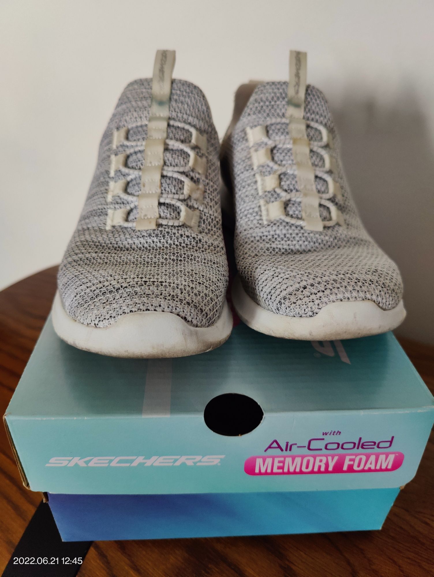 Skechers Memoryfoam Tamanho 34