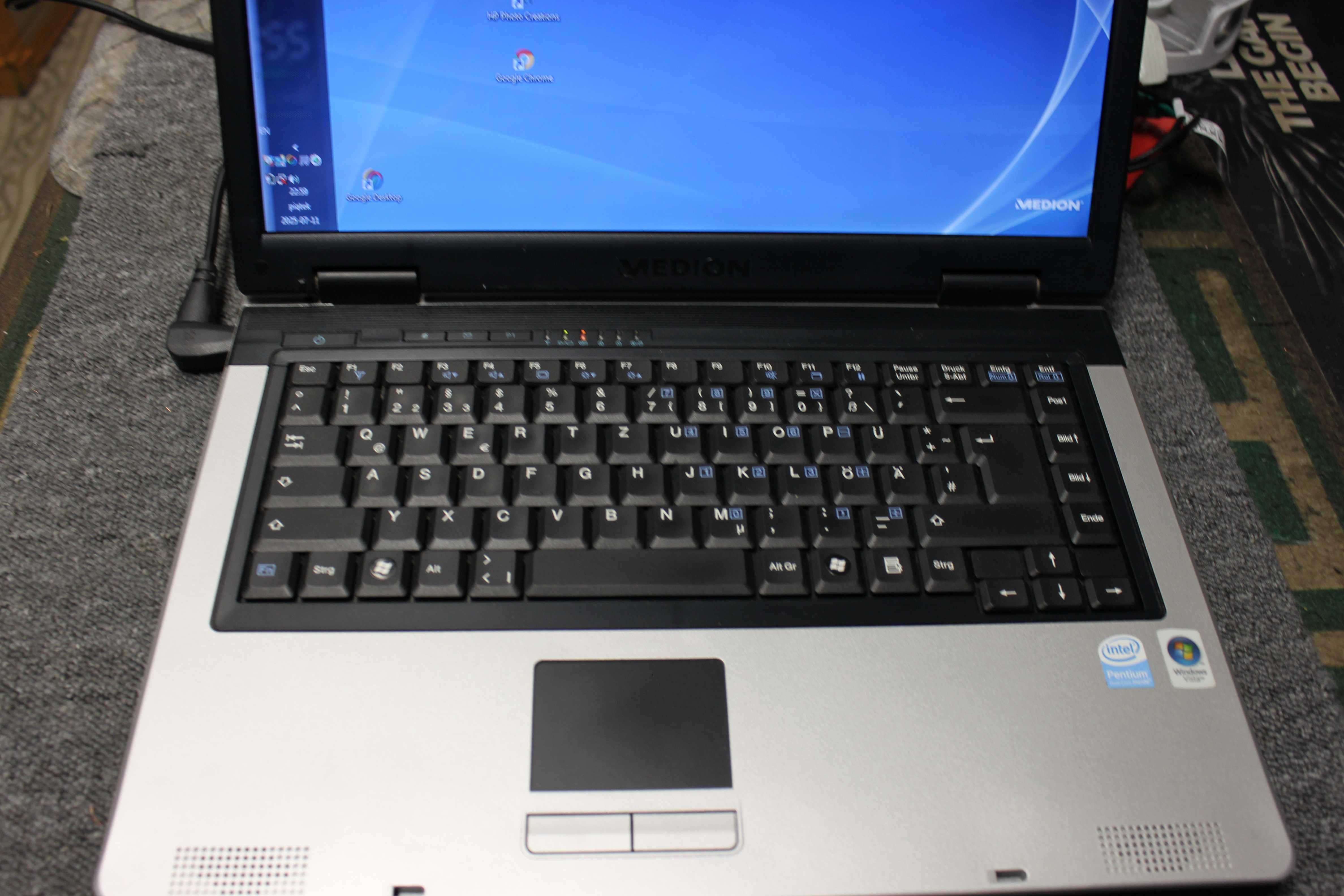 Laptop Medion model  MIM2310