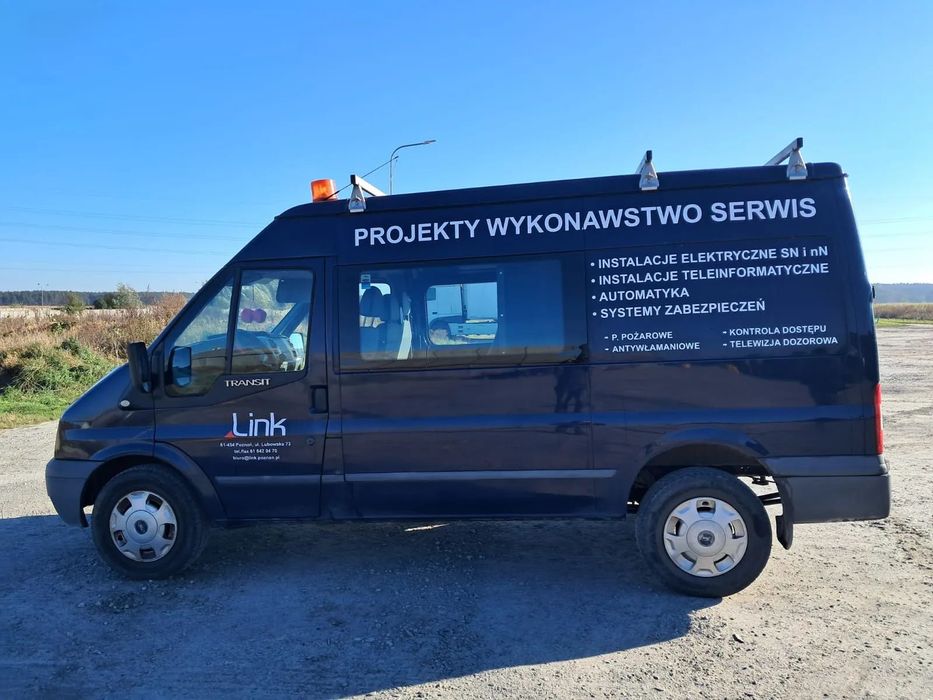 Ford TRANSIT  SPRZEDAM FORD TRANSIT 2,4D - BRYGADÓWKA- bardzo mały przebieg
