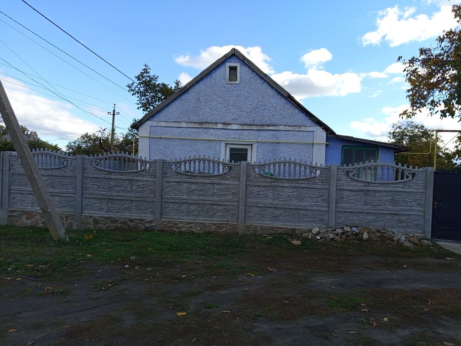 Продам будинок в селі