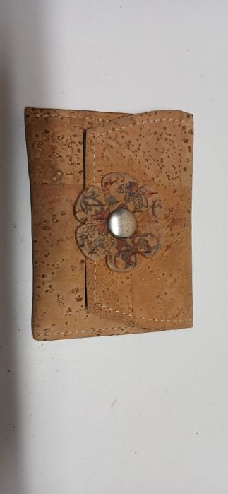 Carteira em cortiça