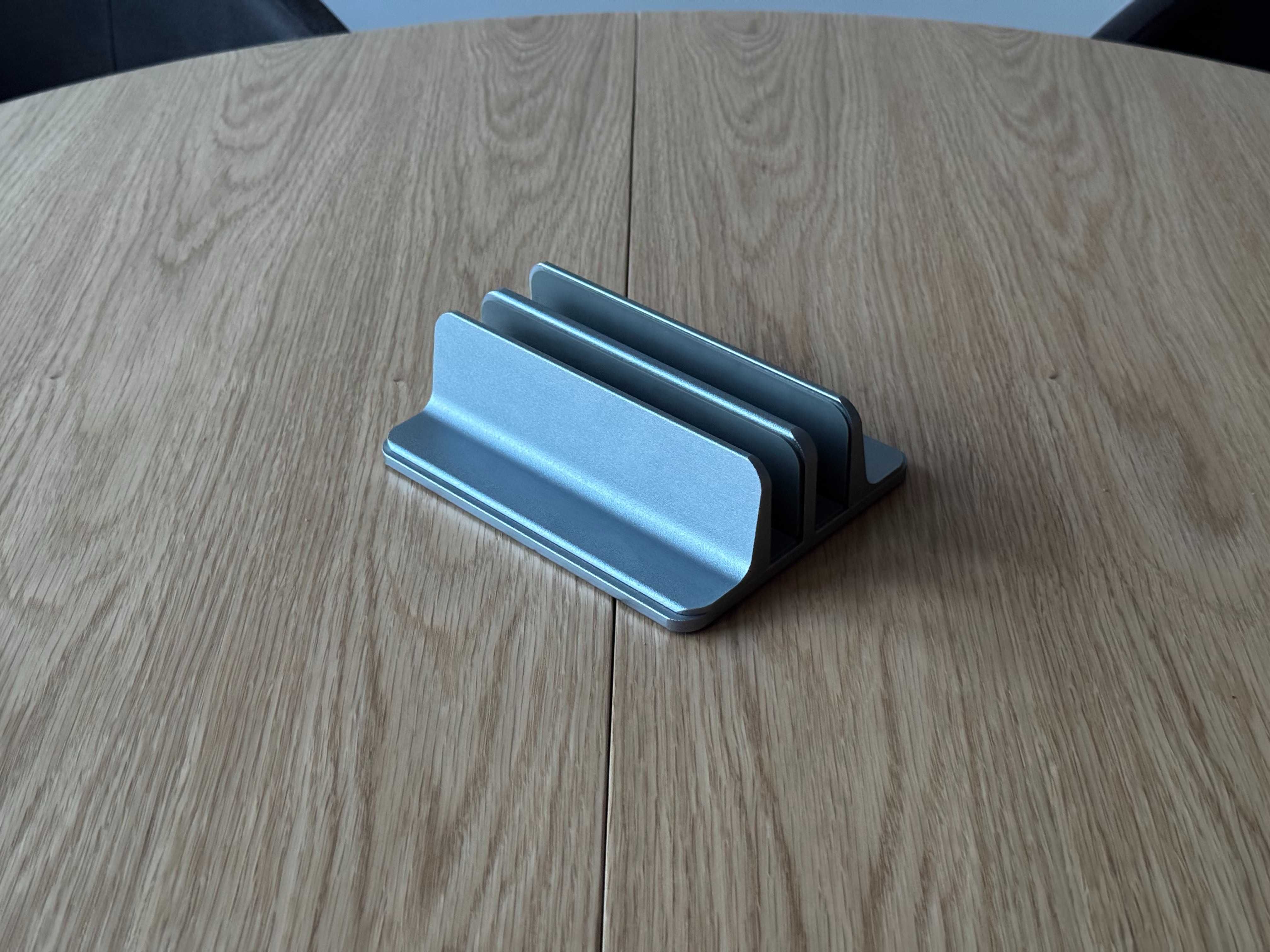 Pionowy stojak na laptopa, regulowany, aluminiowy, na 2 laptopy