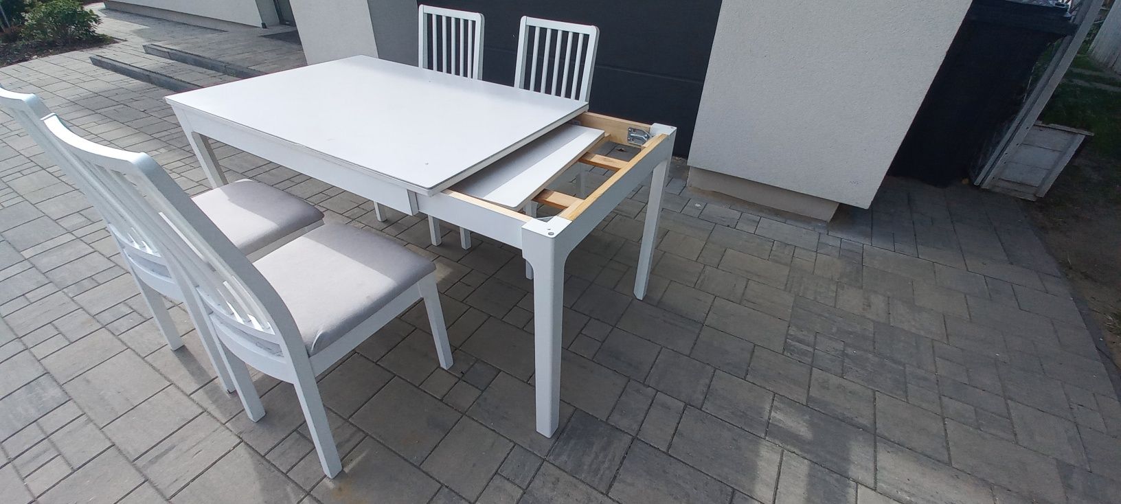 Stół Ikea rozkładany
