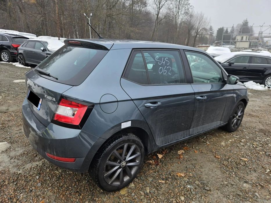 Skoda Fabia 1.0 BENZYNA 2019 ROK  Francja  5-drzwi
