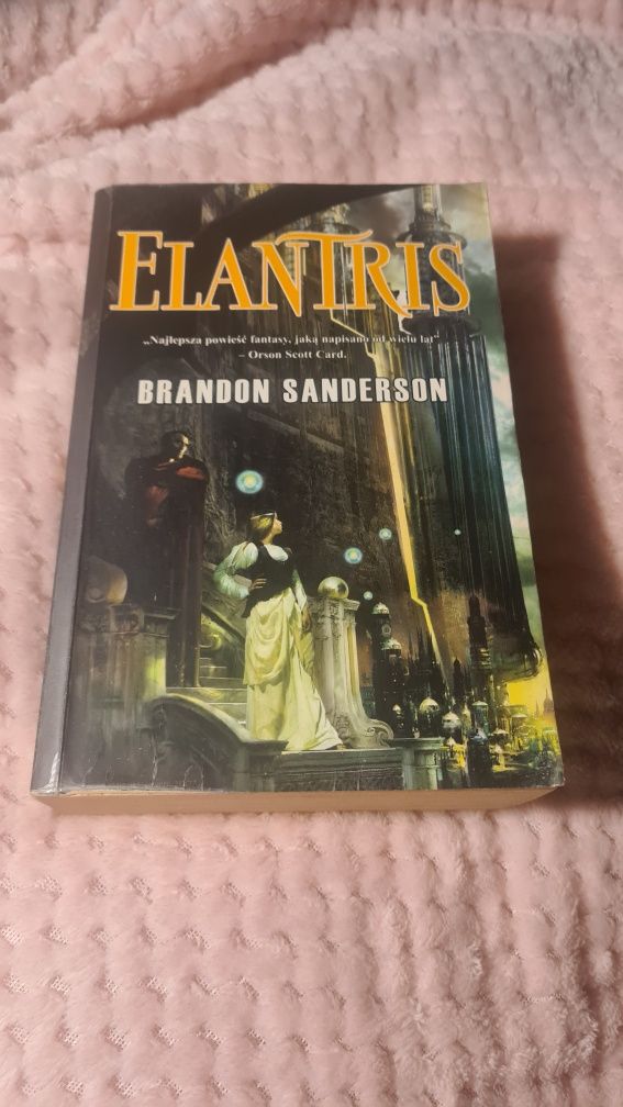 Elantris Brandon Sanderson