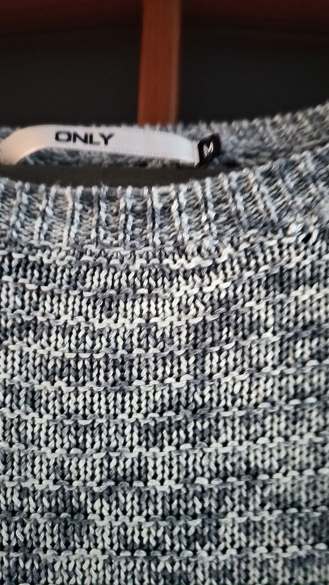 Damski sweterek ONLY   rozmiar M