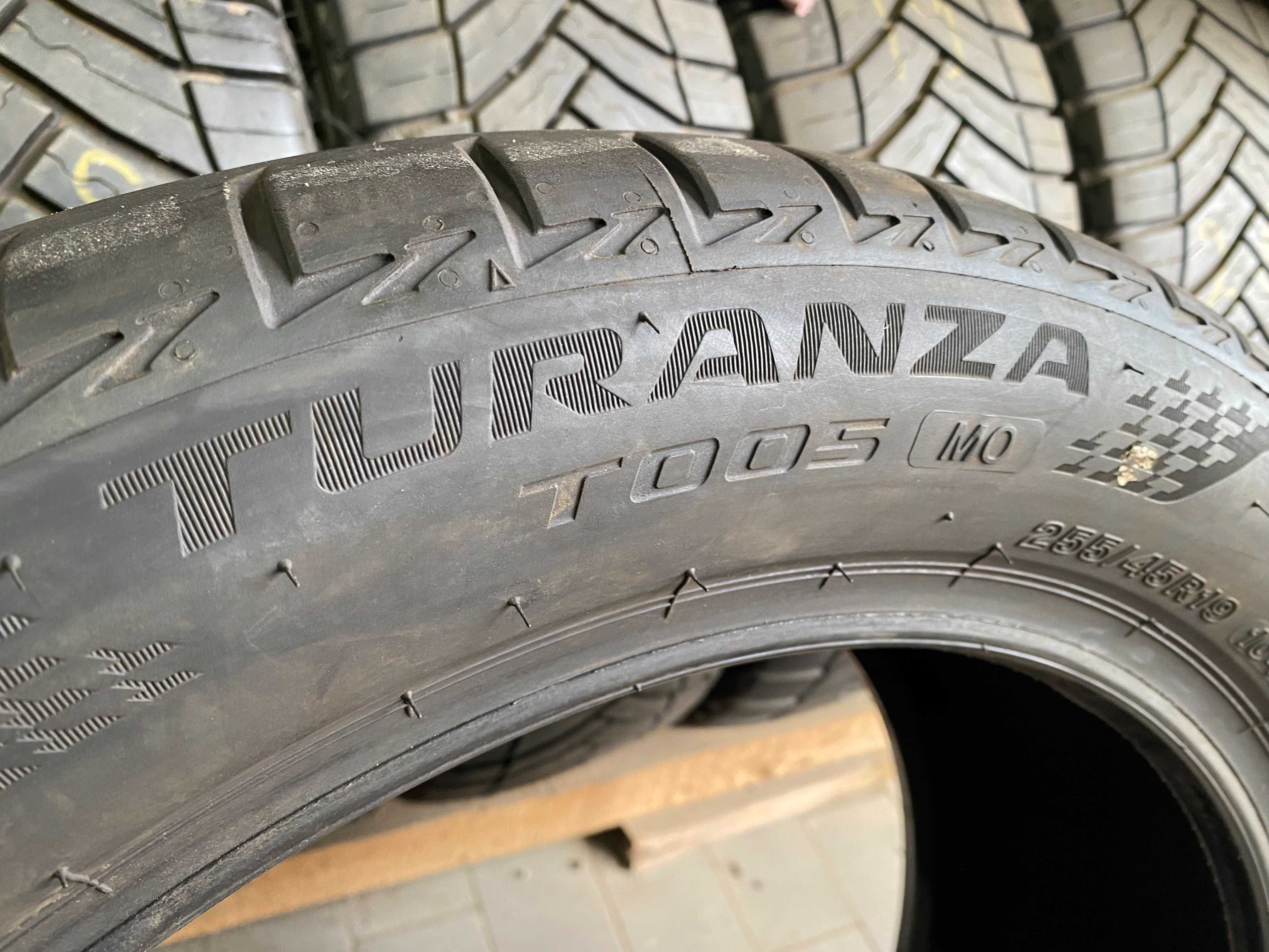 Шини Літо 255/45R19 Bridgestone Turanza T005 6+мм