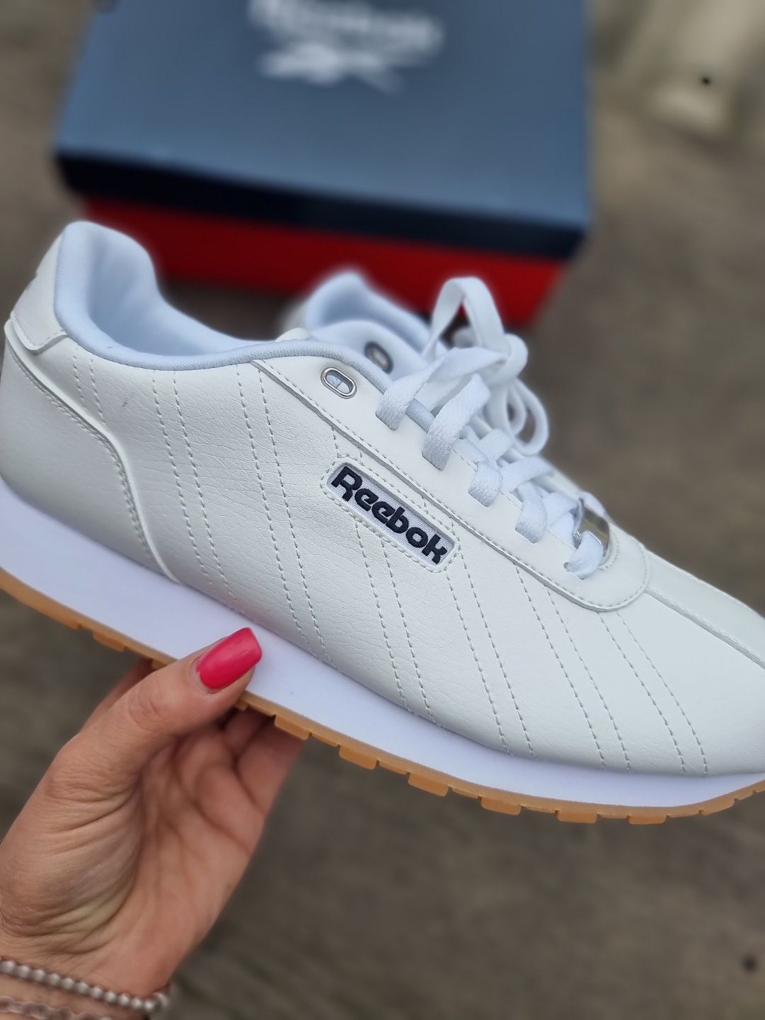 Кроссовки для ежедневной носки Reebok
us8.5
us9.5
us11
us12
us13