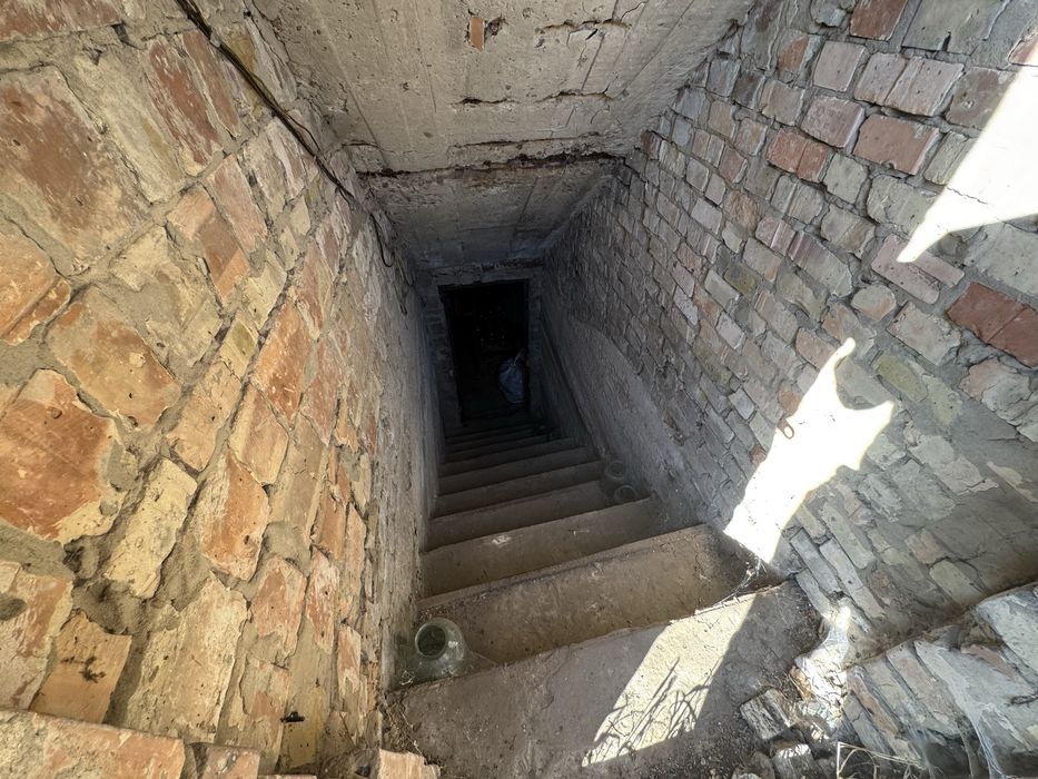 Будинок в центрі білогородки .