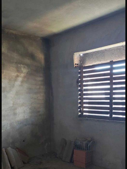 Terreno com Construção