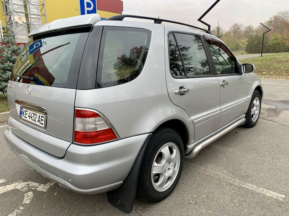 Mercedes Benz W163 ML 350