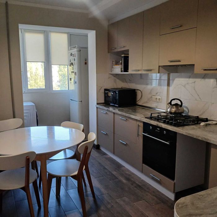 Трёхкомнатная квартира район Крымского бульвара