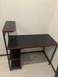Mesa gaming preta