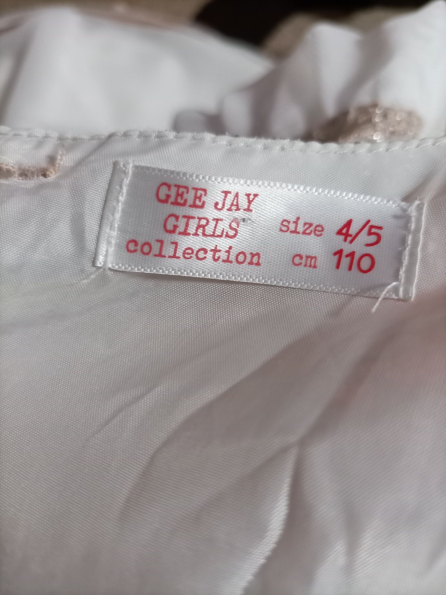 Плаття для дівчинки