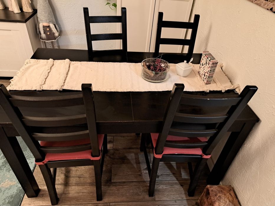 Stół i krzesła IKEA