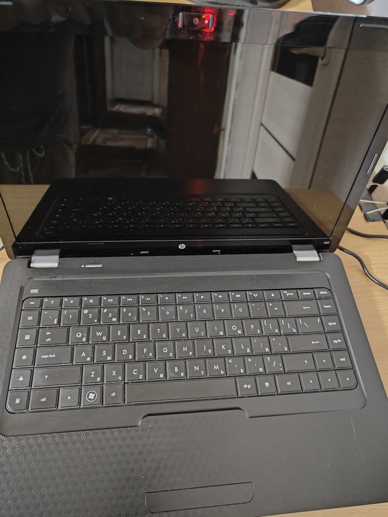 Ноутбук 15.6" HP G62 Intel Core i3-380M 8Gb RAM 1Tb HDD  radeonHD 5470