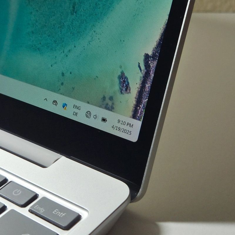 Microsoft Surface Laptop Go 12.4"