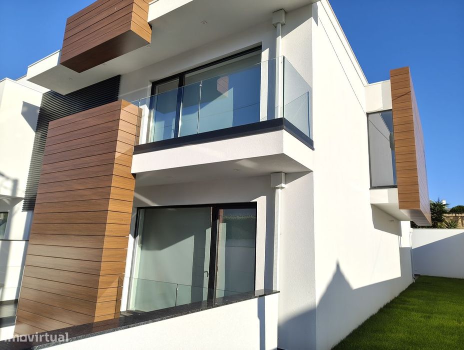 Moradia De Luxo - Pronta Habitar - Praia Salgueiros - Canidelo