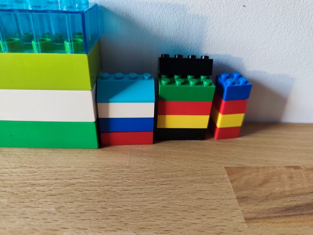 LEGO Duplo zoo, hello kitty