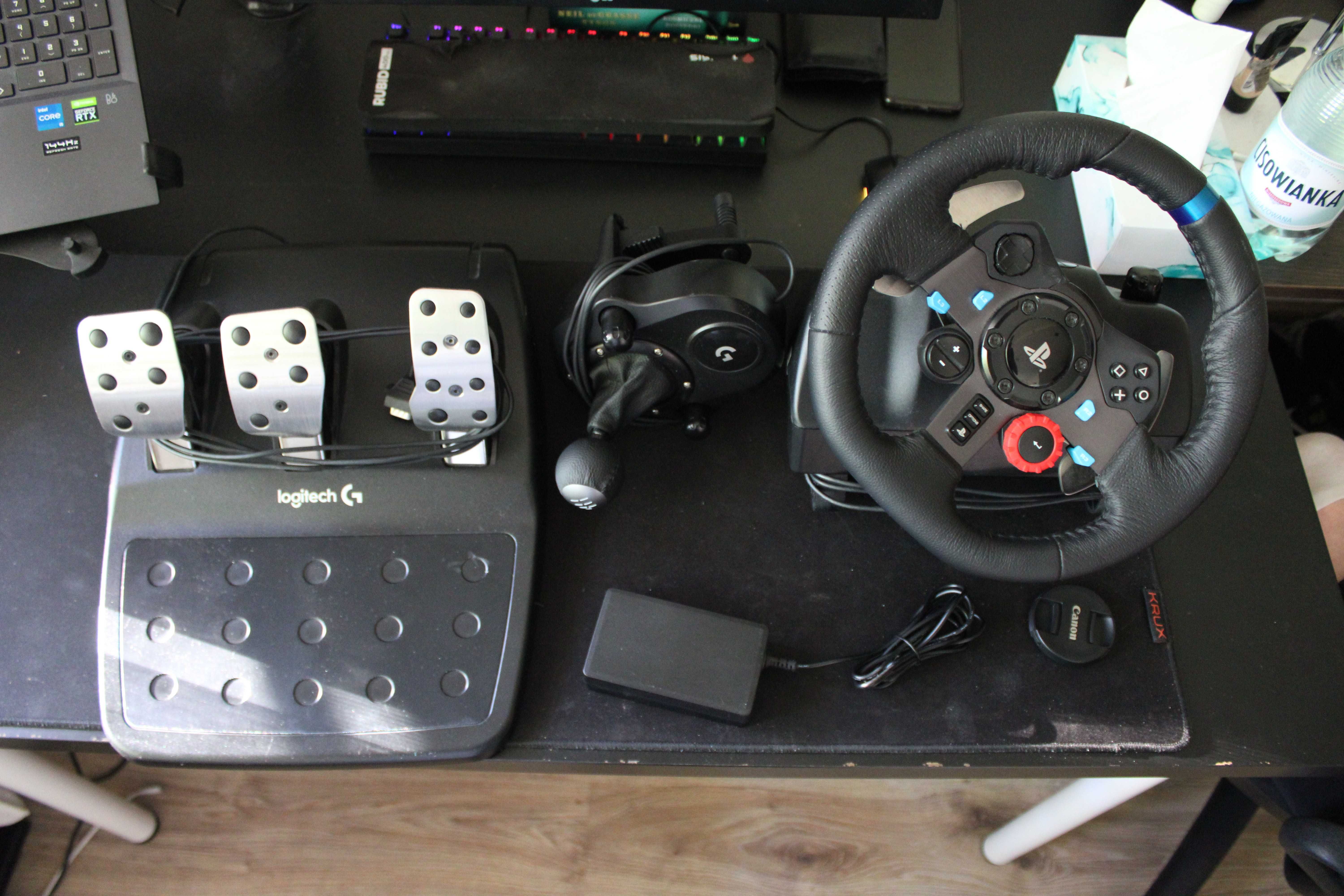 Kierownica logitech g29 + shfiter