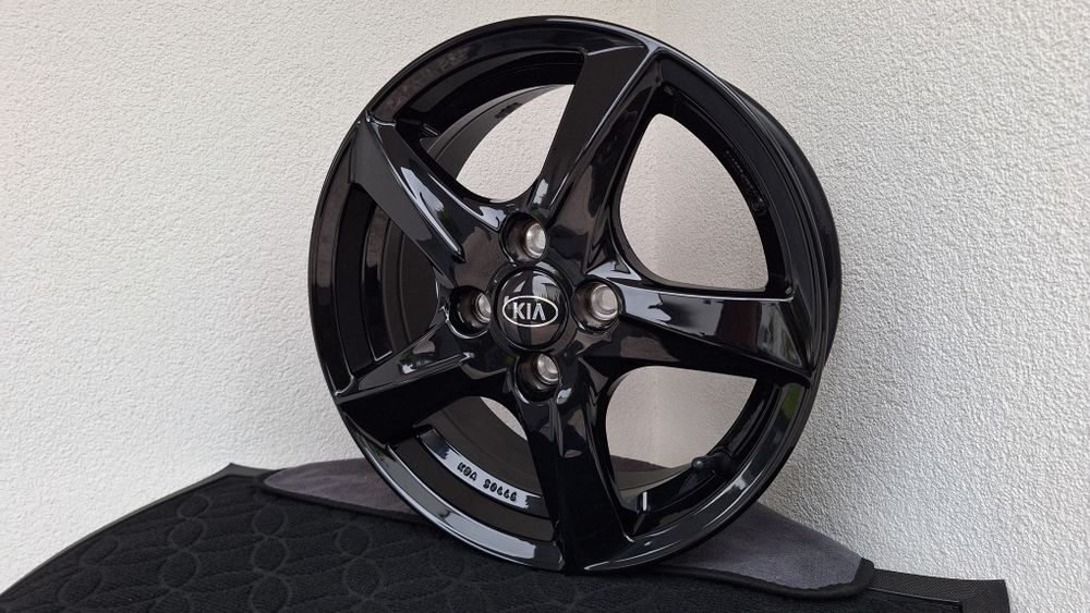 Nowe Alufelgi 4x100 R15 Hyundai i10 i20 Kia Rio Stonic Picanto