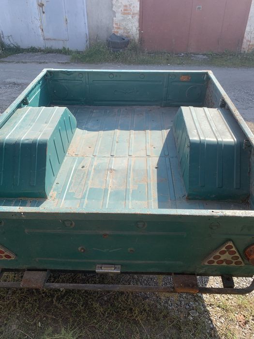 Продається автомобільний причіп до легкового автомобіля ММЗ 381021