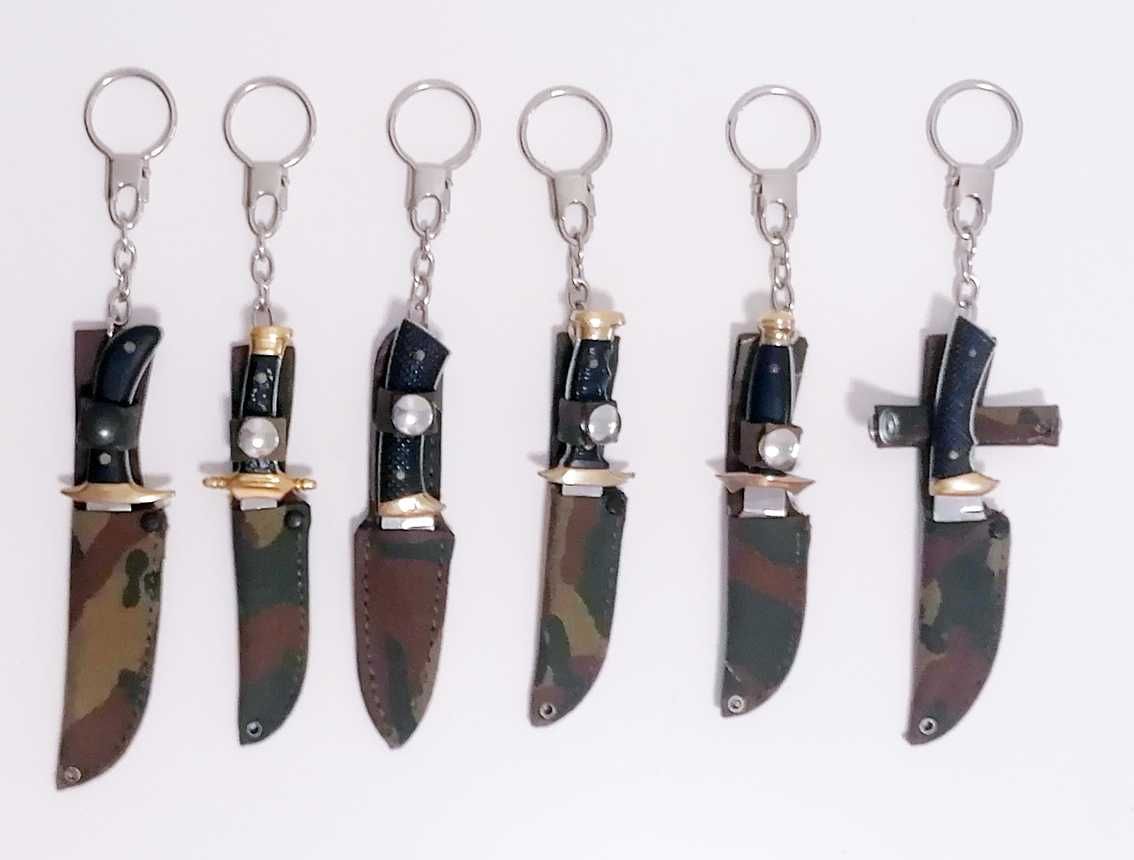 Porta-chaves mini punhais