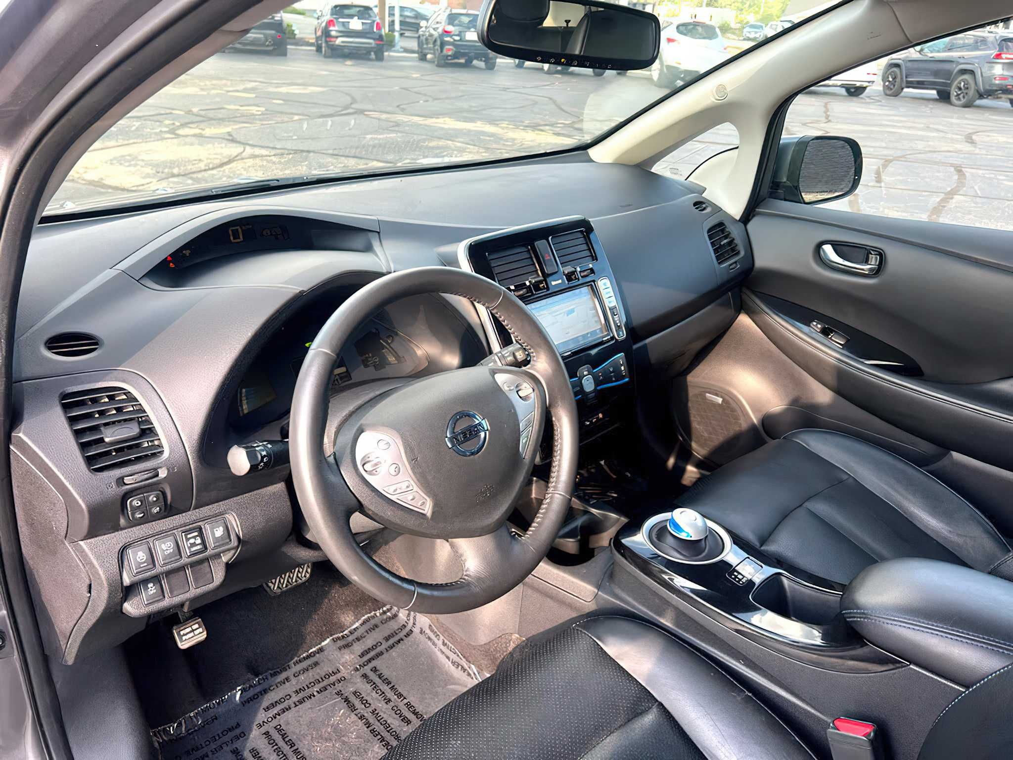 2017 Nissan LEAF SL