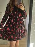 Vestido camiseiro flores Stradivarius