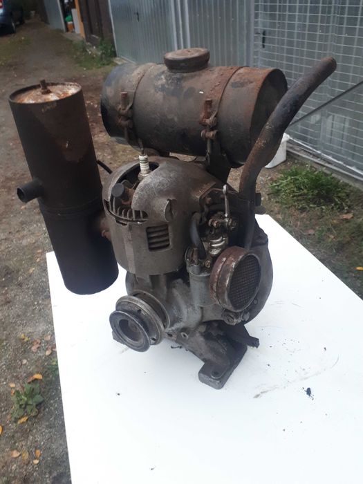 Silnik stacjonarny zabytkowy IFA ciekawy orginalny niemiecki